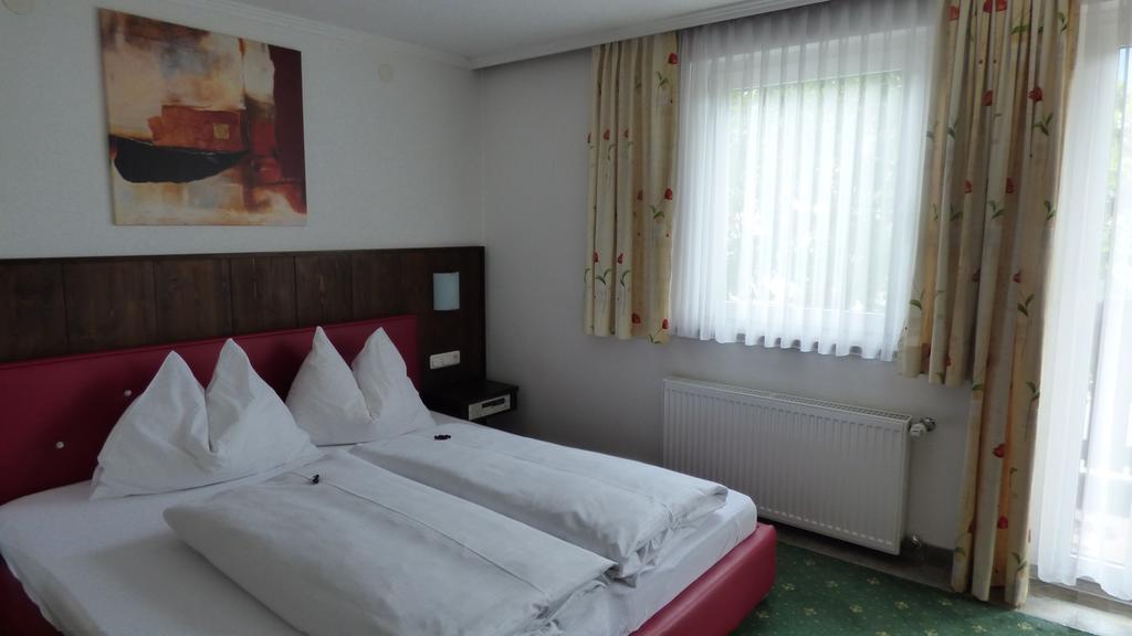 Hotel Dorfgasthof Schloesslstube Stuhlfelden Zewnętrze zdjęcie